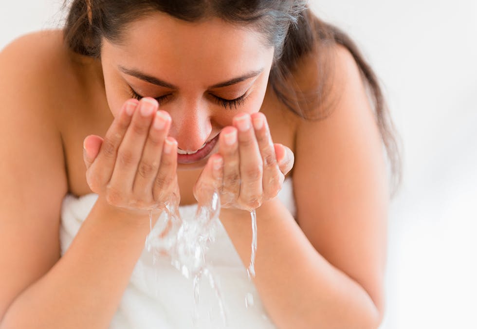 1. Begynn med ansiktet. hjemmespa, spa hjemme, spaprodukter